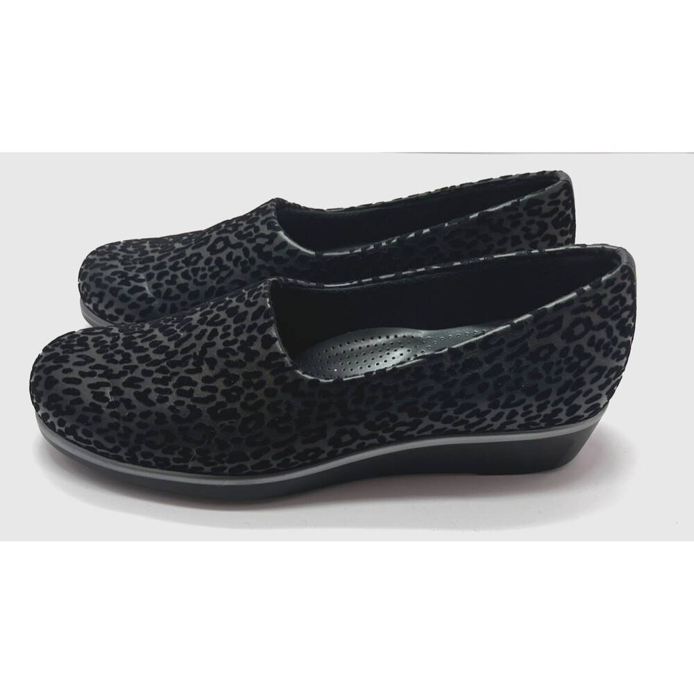 SAS Bliss Slip On Wedge Womens 9.5 M Black Leopard Comfort Shoes Tripad Loafers
